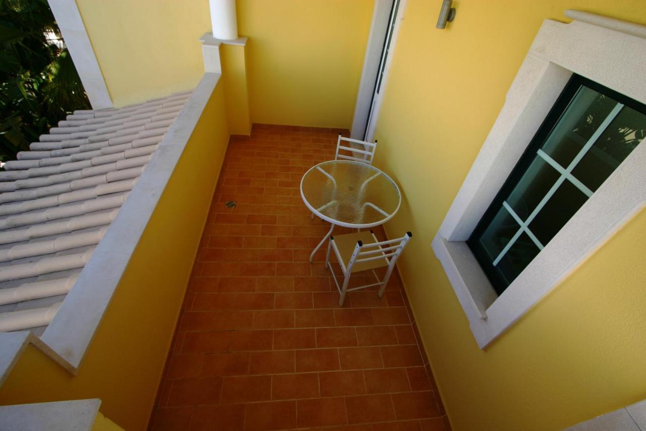 Villa Vista Mar Piscina Suites Fuzeta Ngoại thất bức ảnh